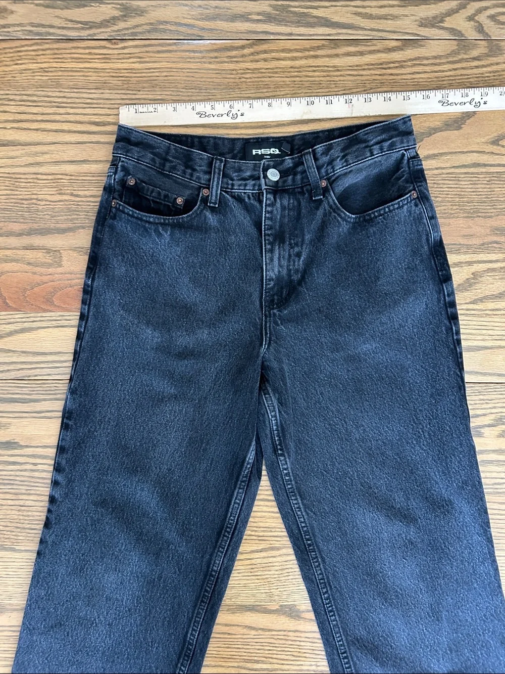RSQ Men's Black Baggie Jeans, 30x32, EUC, see pics for fraying at hem